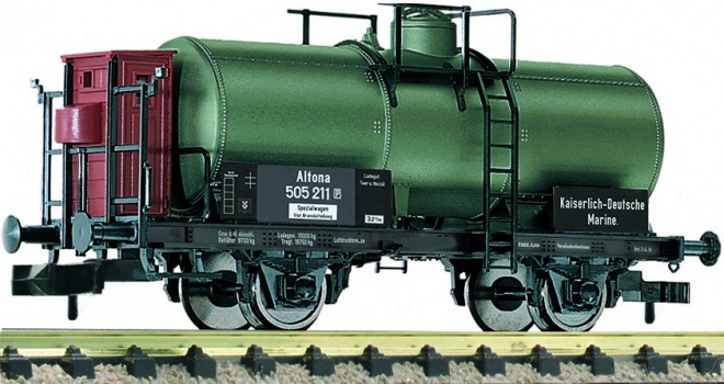 Tank car Kaiserlich-Deutsche Marine<br /><a href='images/pictures/Fleischmann/Fleischmann-843408.jpg' target='_blank'>Full size image</a>